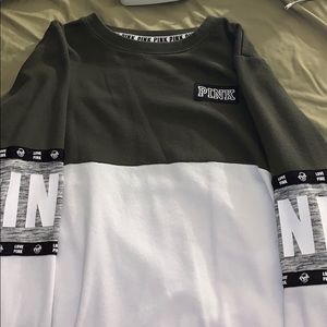 VS PINK army green crew neck sweatshirt